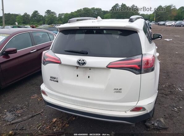 JTMRFREV2HJ143813 2017 TOYOTA RAV4 White 