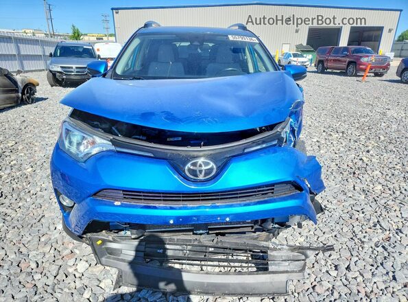 JTMRFREV4HJ141335 2017 TOYOTA RAV4 Blue Դիմացի տեսք