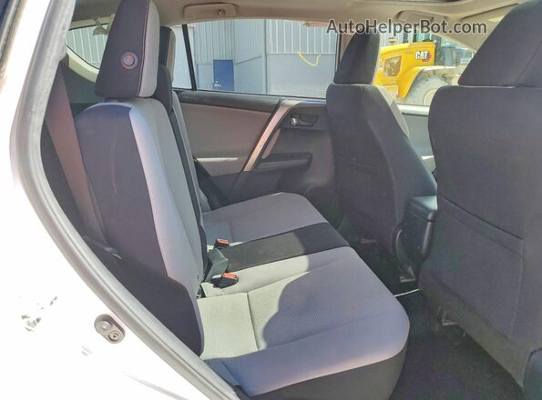 JTMRFREV5JD232098 2018 TOYOTA RAV4 White 
