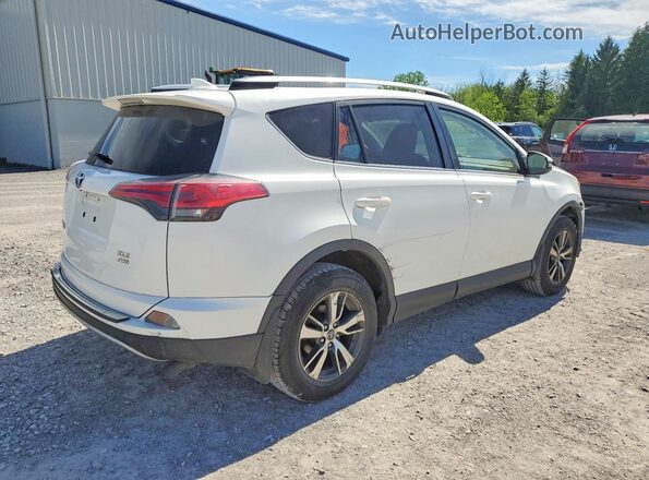JTMRFREV5JD232098 2018 TOYOTA RAV4 White 