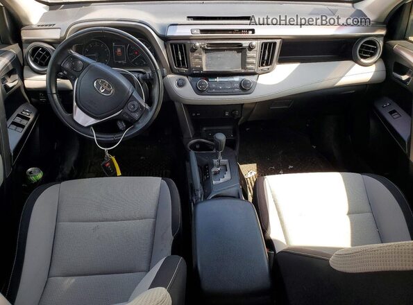 JTMRFREV6JJ721384 2018 TOYOTA RAV4 White 