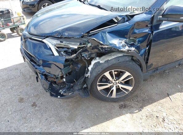 JTMRFREV6JJ733261 2018 TOYOTA RAV4 Blue წინა ხედი
