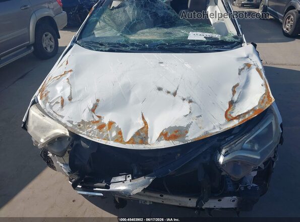 JTMRFREV7HJ121709 2017 TOYOTA RAV4 White Սարքավորումների վահանակի տեսք