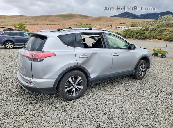JTMRFREV7JJ199588 2018 TOYOTA RAV4 Silver Հետևի աջ