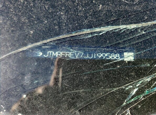 JTMRFREV7JJ199588 2018 TOYOTA RAV4 Silver VIN կոդի պիտակի տեսք