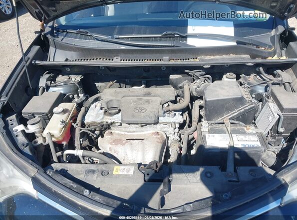 JTMRFREV8HD204984 2017 TOYOTA RAV4 Blue Вид ззаду