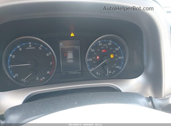 JTMRFREV8HD204984 2017 TOYOTA RAV4 Blue 