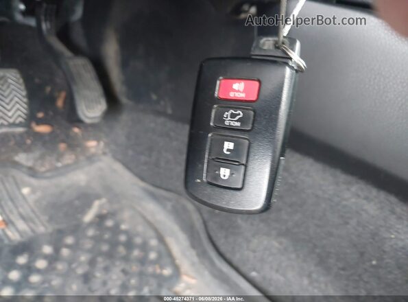 JTMRFREV8JJ238303 2018 TOYOTA RAV4 Silver Առջևի վահանակի տեսք