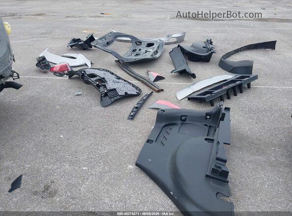 JTMRFREV8JJ238303 2018 TOYOTA RAV4 Silver Սարքավորումների վահանակի տեսք