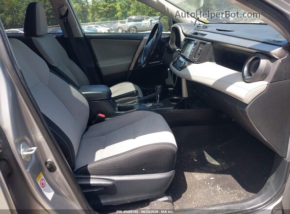 JTMRFREV9JD246957 2018 TOYOTA RAV4 Silver Սալոնի դիմացի տեսք