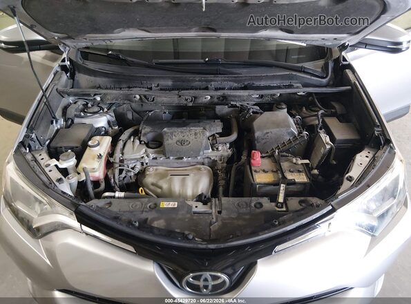 JTMRFREV9JD257828 2018 TOYOTA RAV4 Silver უკანა ხედი