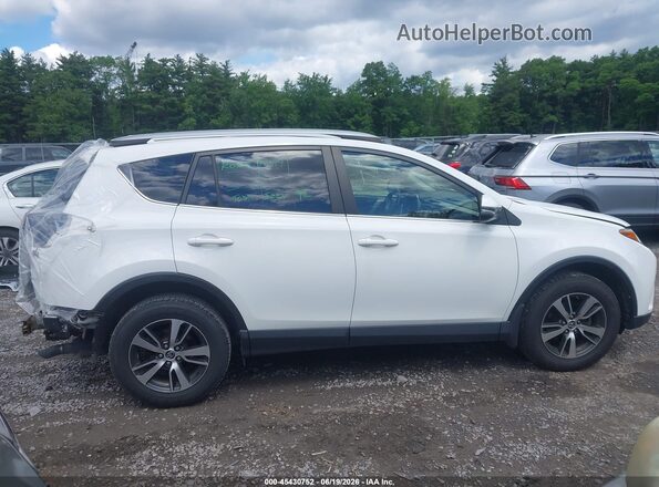 JTMRFREV9JJ720553 2018 TOYOTA RAV4 White Widok wnętrza z tyłu