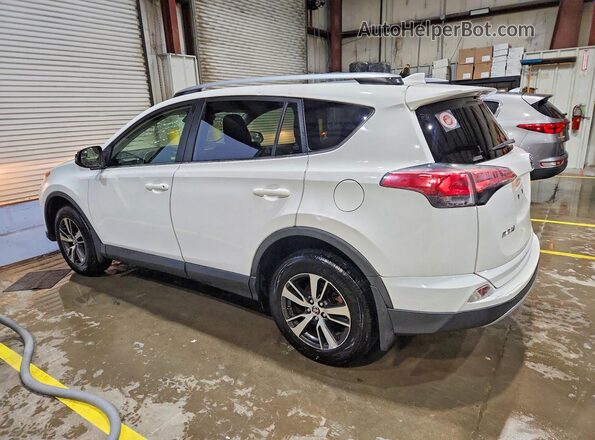 JTMRFREVXHD208986 2017 TOYOTA RAV4 White 