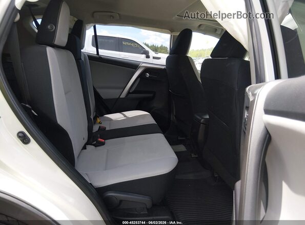 JTMRFREVXHJ172430 2017 TOYOTA RAV4 Белый 