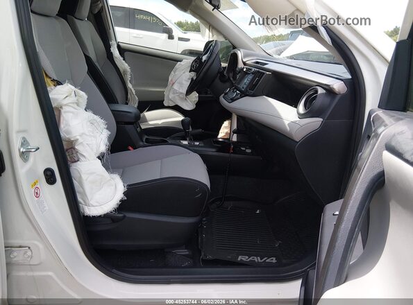 JTMRFREVXHJ172430 2017 TOYOTA RAV4 Белый 