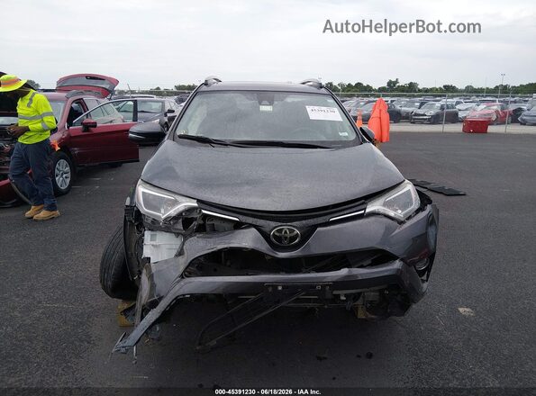JTMRFREVXHJ702749 2017 TOYOTA RAV4 Gray Вид задньої частини салону