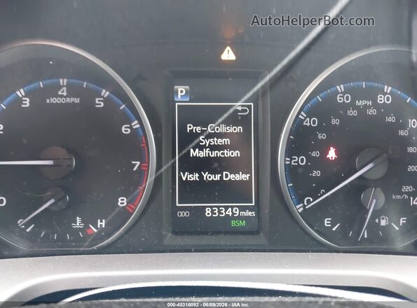 JTMRFREVXJJ227108 2018 TOYOTA RAV4 Silver Вид задніх сидінь