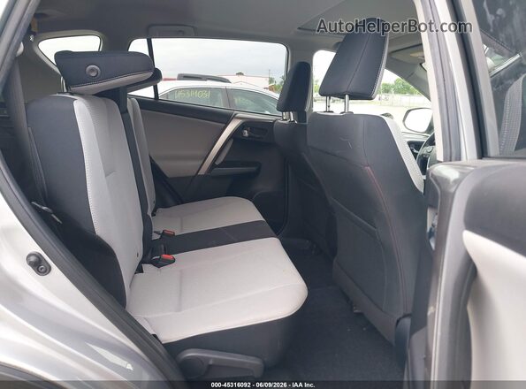 JTMRFREVXJJ227108 2018 TOYOTA RAV4 Silver Вид наклейки з VIN-кодом
