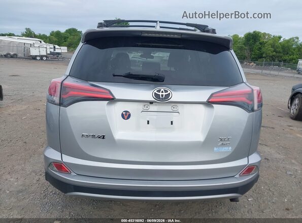 JTMRFREVXJJ227108 2018 TOYOTA RAV4 Silver 