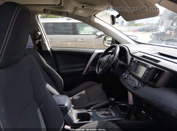 JTMRJREV2HD090902 2017 TOYOTA RAV4 HYBRID White 