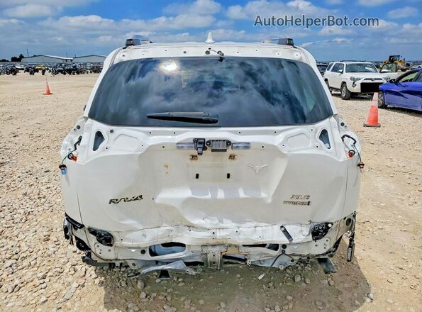 JTMRJREV6GD043256 2016 TOYOTA RAV4 White 