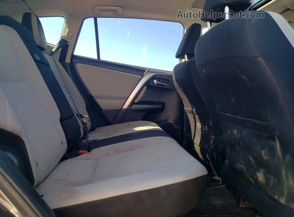 JTMRJREV6JD248583 2018 TOYOTA RAV4 Gray Հետևի նստատեղերի տեսք