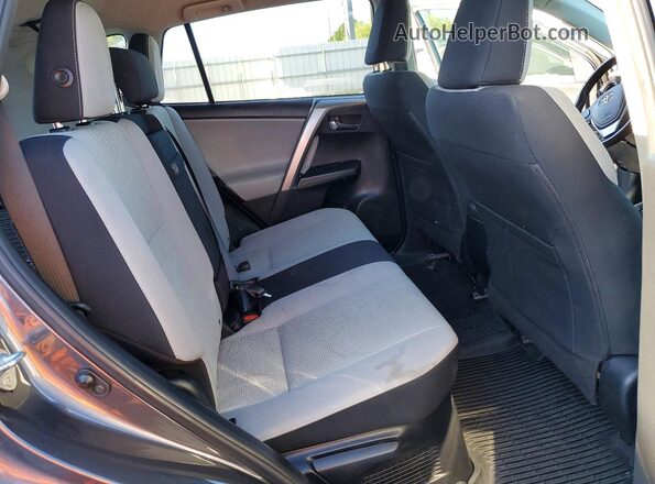JTMRJREV8JD201216 2018 TOYOTA RAV4 Gray 