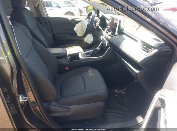 JTMRWRFV3RJ061668 2024 TOYOTA RAV4 HYBRID Gray Widok wnętrza z przodu