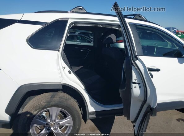 JTMRWRFV6PD195652 2023 TOYOTA RAV4 HYBRID White 