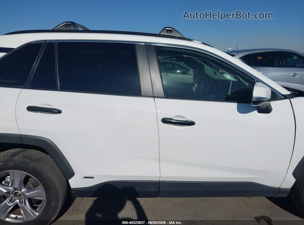JTMRWRFV6PD195652 2023 TOYOTA RAV4 HYBRID White 