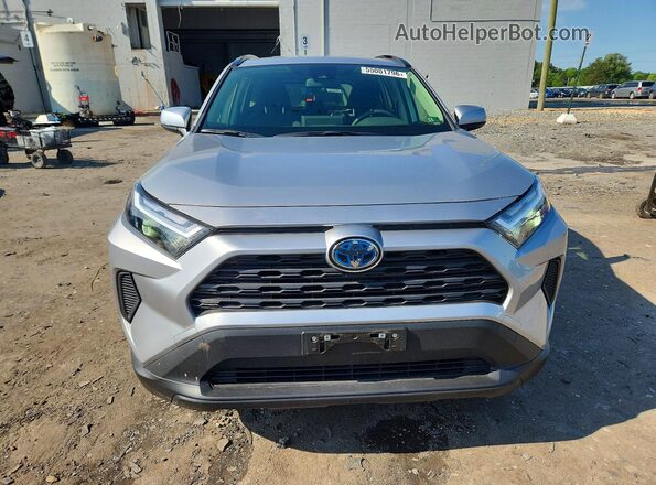 JTMRWRFV8RJ060063 2024 TOYOTA RAV4 Silver Front view