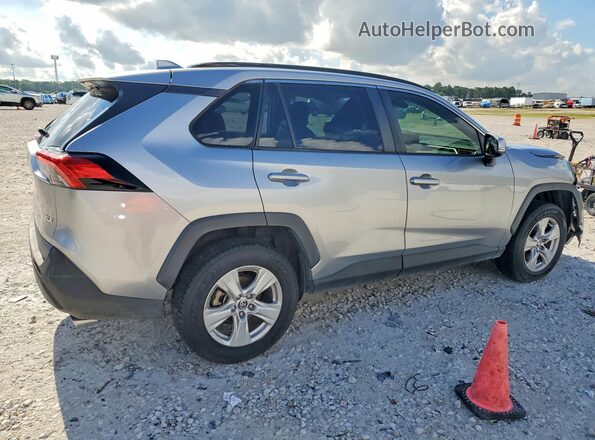 JTMW1RFV6LD043415 2020 TOYOTA RAV4 Серебряный Задняя правая четверть