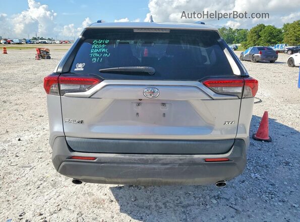 JTMW1RFV6LD043415 2020 TOYOTA RAV4 Серебряный Вид сзади
