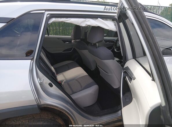 JTMW1RFV7KJ001710 2019 TOYOTA RAV4 Silver Widok naklejki z numerem VIN