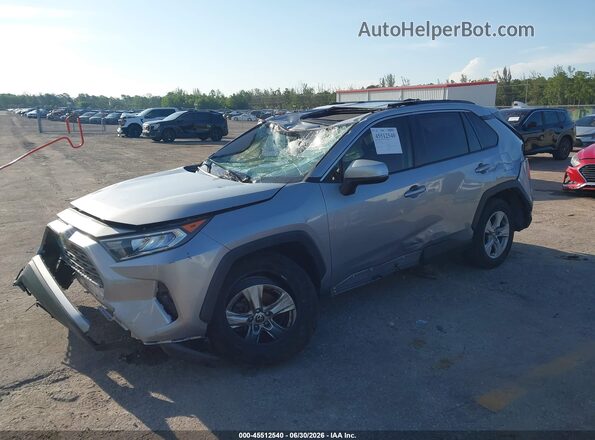 JTMW1RFVXLD045944 2020 TOYOTA RAV4 Silver Vista tres cuartos delantera izquierda