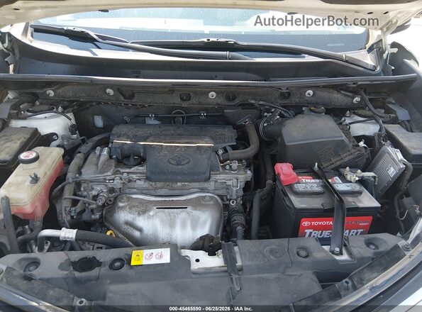 JTMWFREV0JJ165446 2018 TOYOTA RAV4 White Вид ззаду