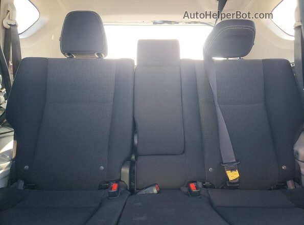 JTMWFREV0JJ197376 2018 TOYOTA RAV4 White Rear seats view