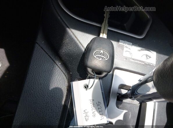 JTMWFREV3HJ140504 2017 TOYOTA RAV4 Red წინა პანელის ხედი