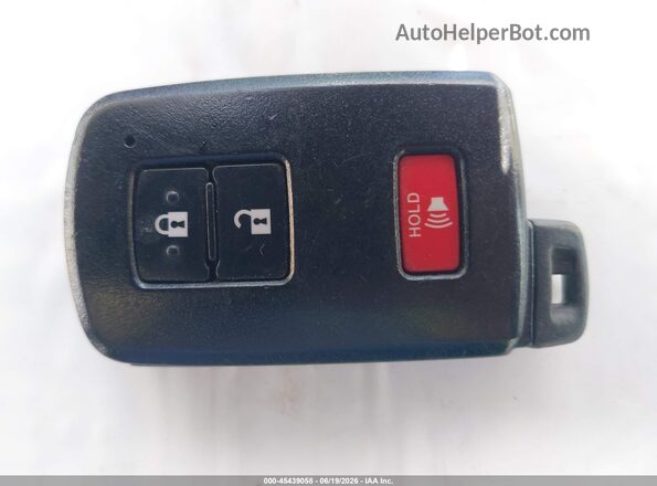 JTMWFREV4JD130584 2018 TOYOTA RAV4 Silver Vista del salpicadero
