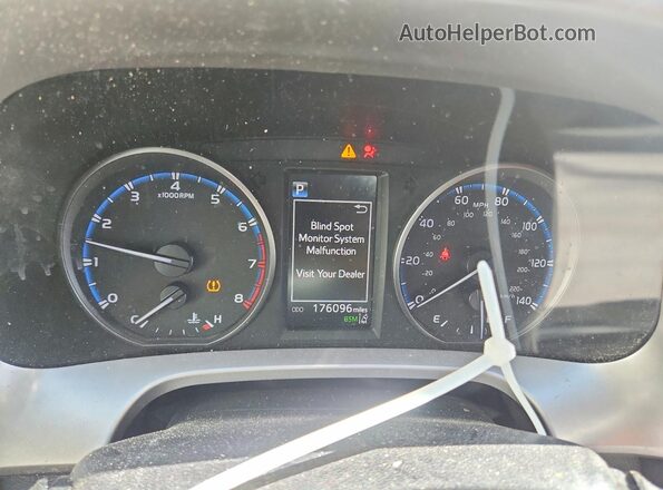 JTMWFREV5JD109811 2018 TOYOTA RAV4 Gray Vista del cuadro de instrumentos