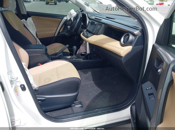 JTMWFREV6HJ104029 2017 TOYOTA RAV4 White წინა სალონის ხედი