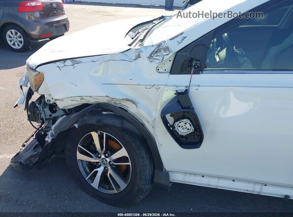 JTMWFREV6HJ104029 2017 TOYOTA RAV4 White 