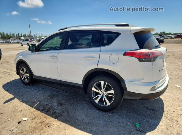 JTMWFREV6JD133292 2018 TOYOTA RAV4 White 