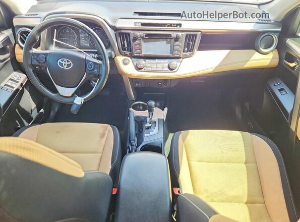 JTMWFREV6JD133292 2018 TOYOTA RAV4 White 