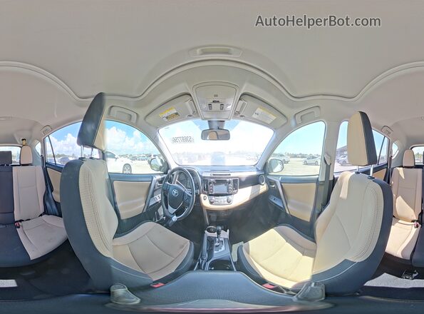 JTMWFREV6JD133292 2018 TOYOTA RAV4 White 
