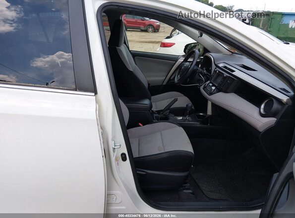 JTMWFREV7GJ072478 2016 TOYOTA RAV4 White წინა სალონის ხედი