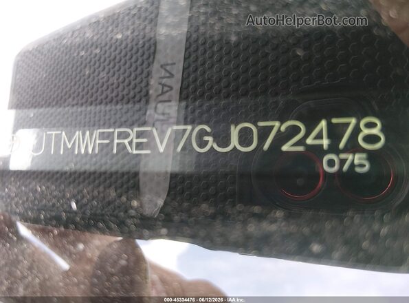 JTMWFREV7GJ072478 2016 TOYOTA RAV4 White 