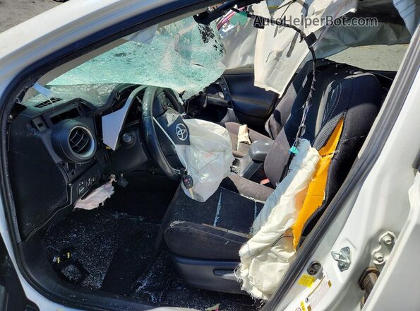 JTMWFREV7HD105205 2017 TOYOTA RAV4 White Front interior view
