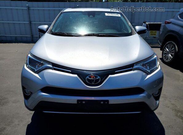 JTMWFREV9JJ208634 2018 TOYOTA RAV4 Silver Դիմացի տեսք