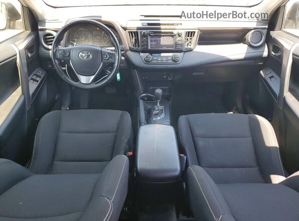 JTMWFREV9JJ208634 2018 TOYOTA RAV4 Silver Առջևի վահանակի տեսք